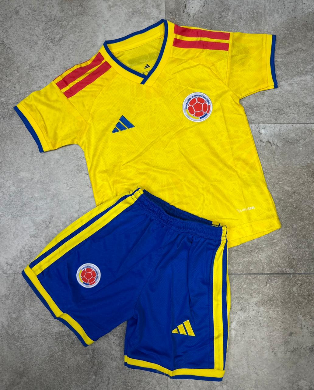 UNIFORME COLOMBIA PARA NIÑO