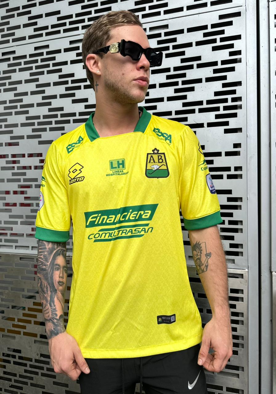 CAMISETA DEL ATLETICO BUCAMARANGA